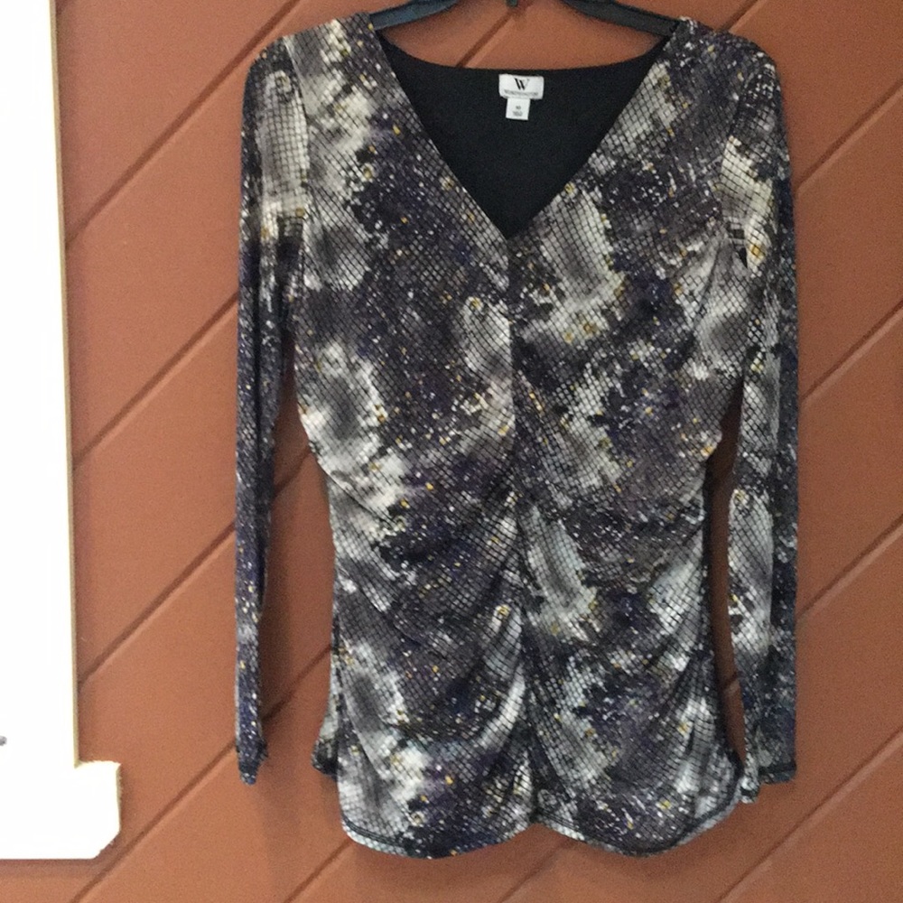 Woman’s long sleeve Snakeskin look woman’s top by worthington. Size medium.